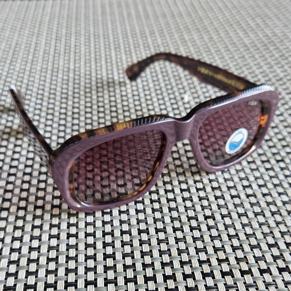 Anthropologie I-SEA Square Shield Sunglasses Purple - Picture 3 of 9
